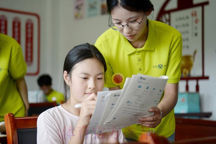 从北大到彭州,以足球之名撒下希望的种子 从北大到彭州,以足球之名撒下希望的种子